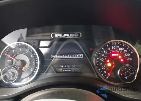 2021 Ram 1500 Big Horn 4X4 5'7 Box from USA, damaged, VIN 1C6SRFFT8MN641707